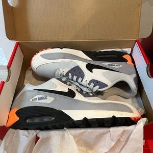 Nike Air Max Essentials Size 10 - Retro 2013 - Grey/Orange